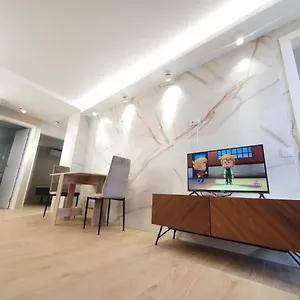 https://salou-apartamento-con-piscina.top-hotels-tarragona.com